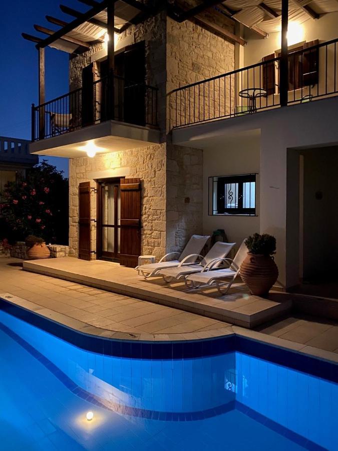 Villa Darmarohori Homeleader Exterior foto